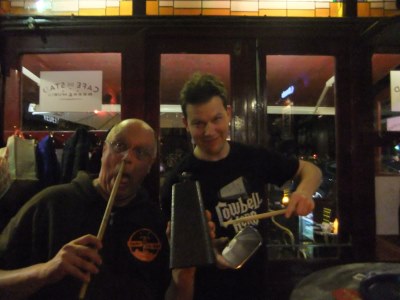 Foto More Cowbell
